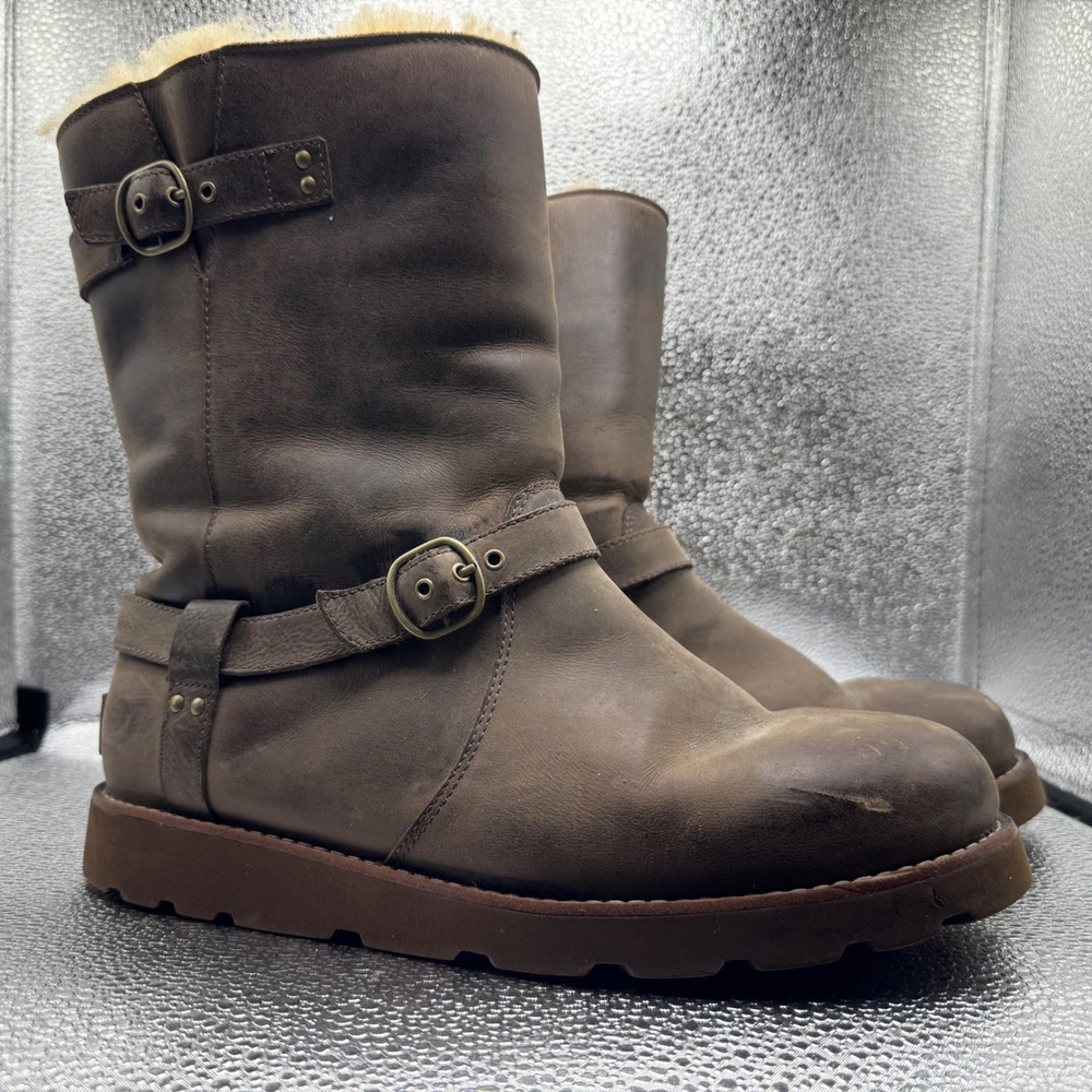 Size 10 UGG Ellee Boots Womens Brown Good Leather Buckle Sheepskin 1001735